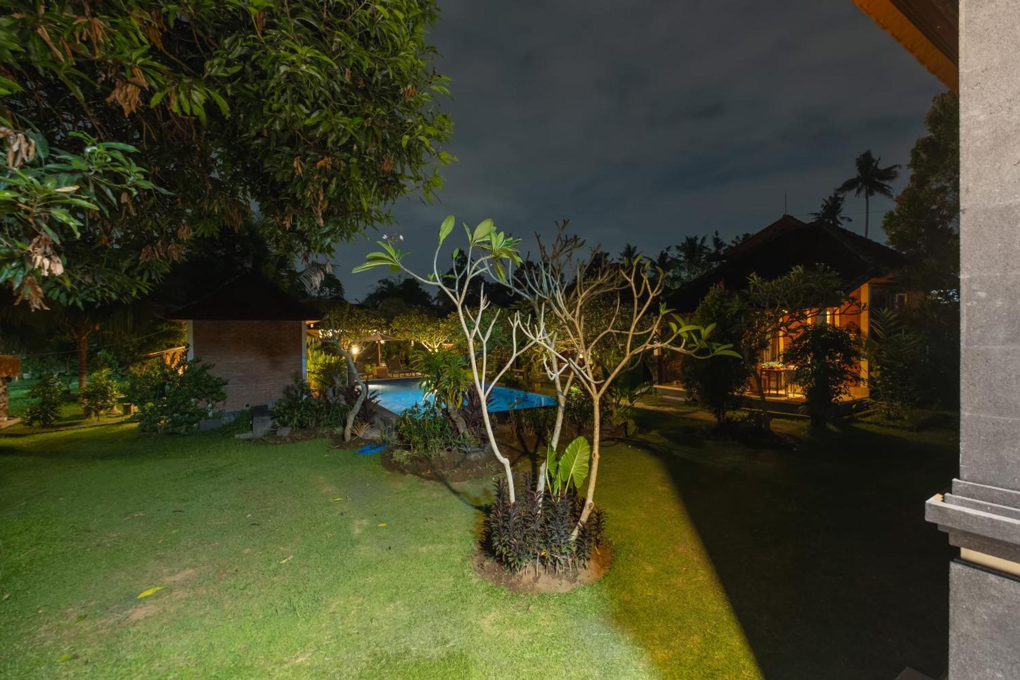 Dhiari Guest House Ubud  Exterior photo